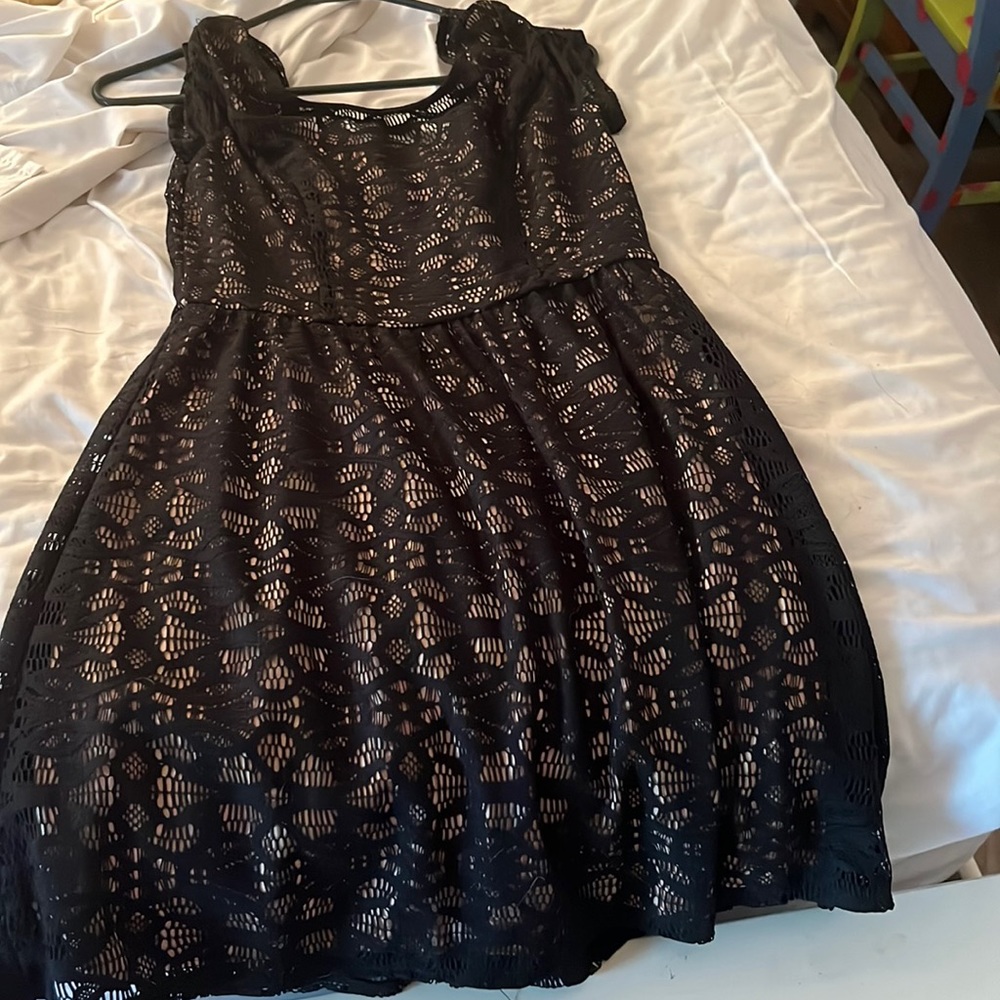 Women’s black lace and peach colored dress size 9